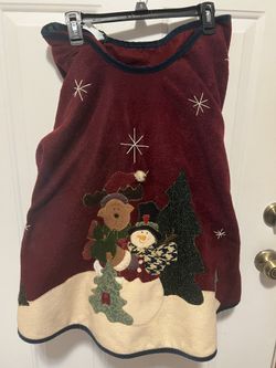 Beautiful Christmas Tree Skirt