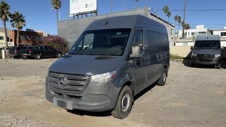 2019 Mercedes-Benz Sprinter 2500