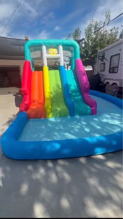 Inflatable Water Slide with Pool