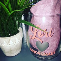 Stemless custom wine glasses