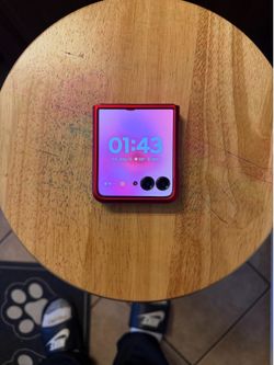 Razr 2025 plus