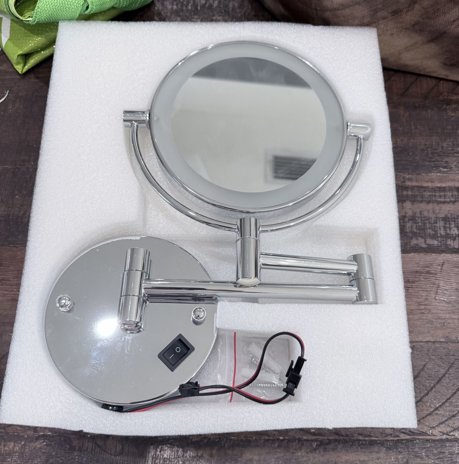 Lighted Magnifying Wall Mirror