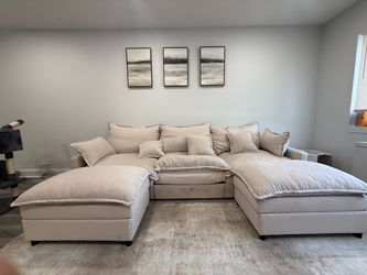 Used Beige U-Shaped Cloud Sofa With 2 Movable Ottomans