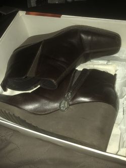 Donald J Pliner Size 9