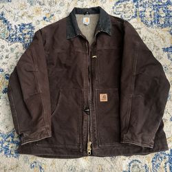 Carhartt brown Sherpa lined jacket w/ double gold zippers #workwear #winter #carhartt