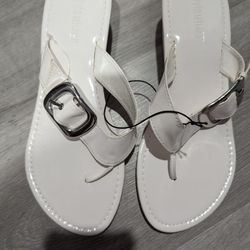 NEW WHITE WEDGE SANDALS SIZE 10