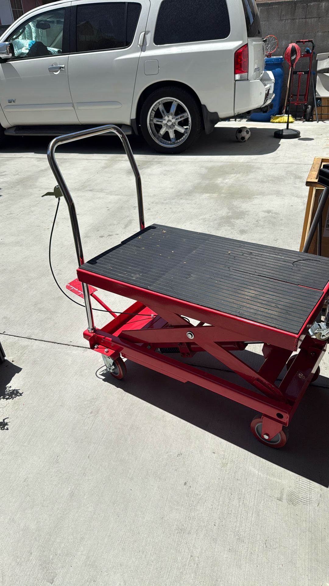 1,000lb Forklift hydraulic table