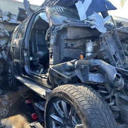 2011 Yukon Hybrid For Parts
