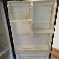Whirlpool Refrigerator 