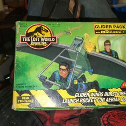 The Lost World: Jurassic Park" Glider Pack toy from 1997, featuring Dr. Ian Malcolm