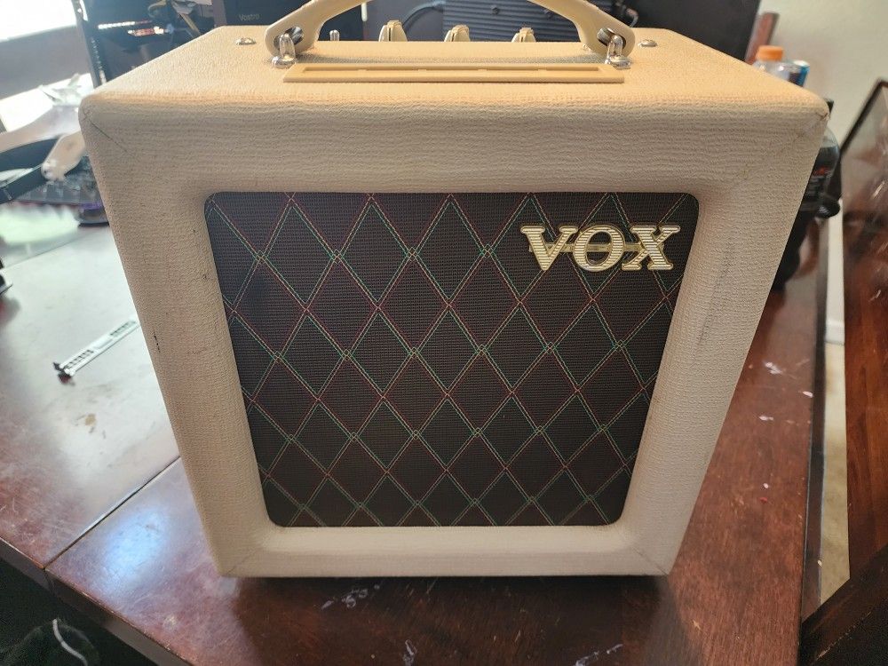 Vox Ac4 All Tube guitar Amp.  