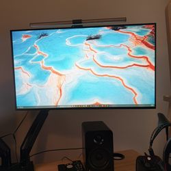 LG 32” Ultra Gear OLED 4K 240hz Gaming Monitor