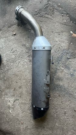 Exhaust , escapes