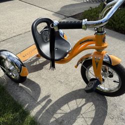 Schwinn Roadster Tricycle 