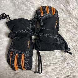 Kids xl Dakine snow gloves 