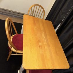Dinner Table With Chairs