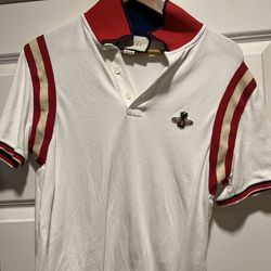 Gucci Polo w/ Bee Embroider Button Striped Shirt)