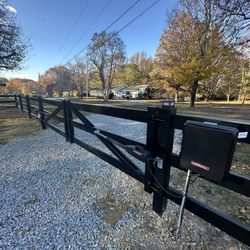 Liftmaster Automatic Gate Opener
