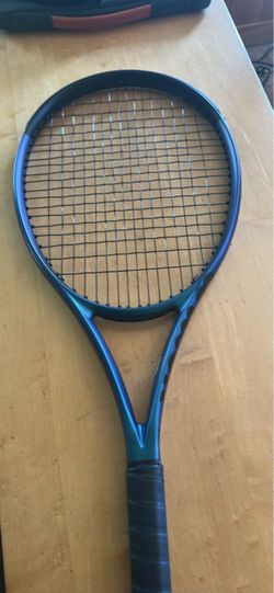 Wilson Ultra 100 V4 Tennis Racket Like NEW. Grip number 1