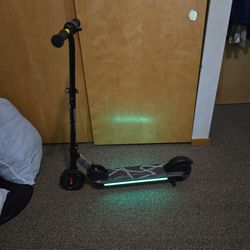 Scooter Eléctric Infantil Fanttik C100 Pro | Motor 130W | Máx. 10 mph