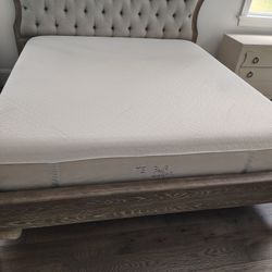 King Temperpedic Mattress And Box Spring 
