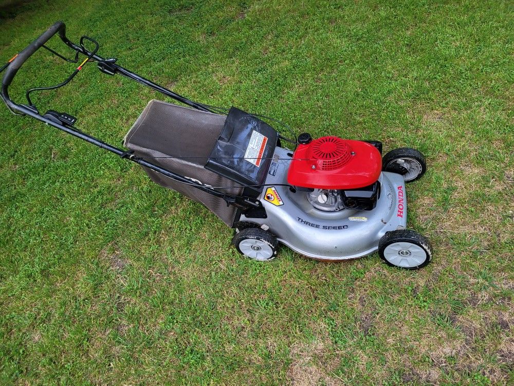 Honda push lawn mower for Sale in Hutchins, TX OfferUp