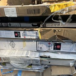 Delta 32 in. W x 71 in. H Square Corner Pivot Frameless Corner Shower Enclosure in Chrome with Clear Glass