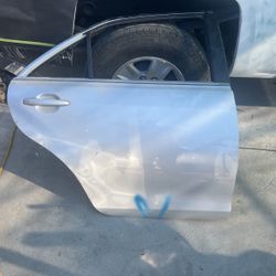 2010 Camry Passenger rear Door