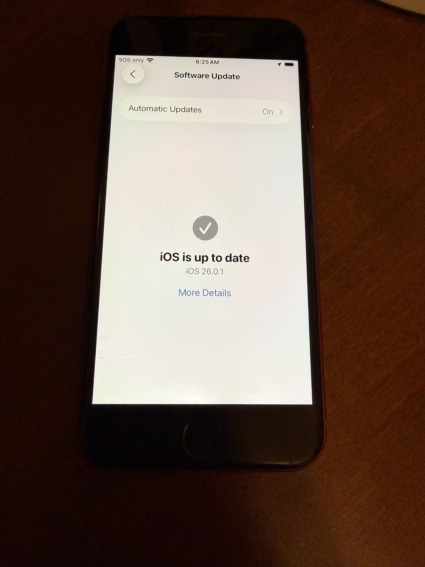 Product Red iPhone SE 2nd Gen IOS 26.0.1