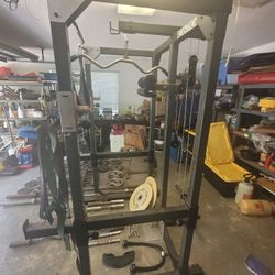 Weights/Smith Machine/Accessories 