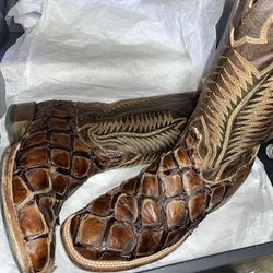 Lucchese Arapaima Boots 