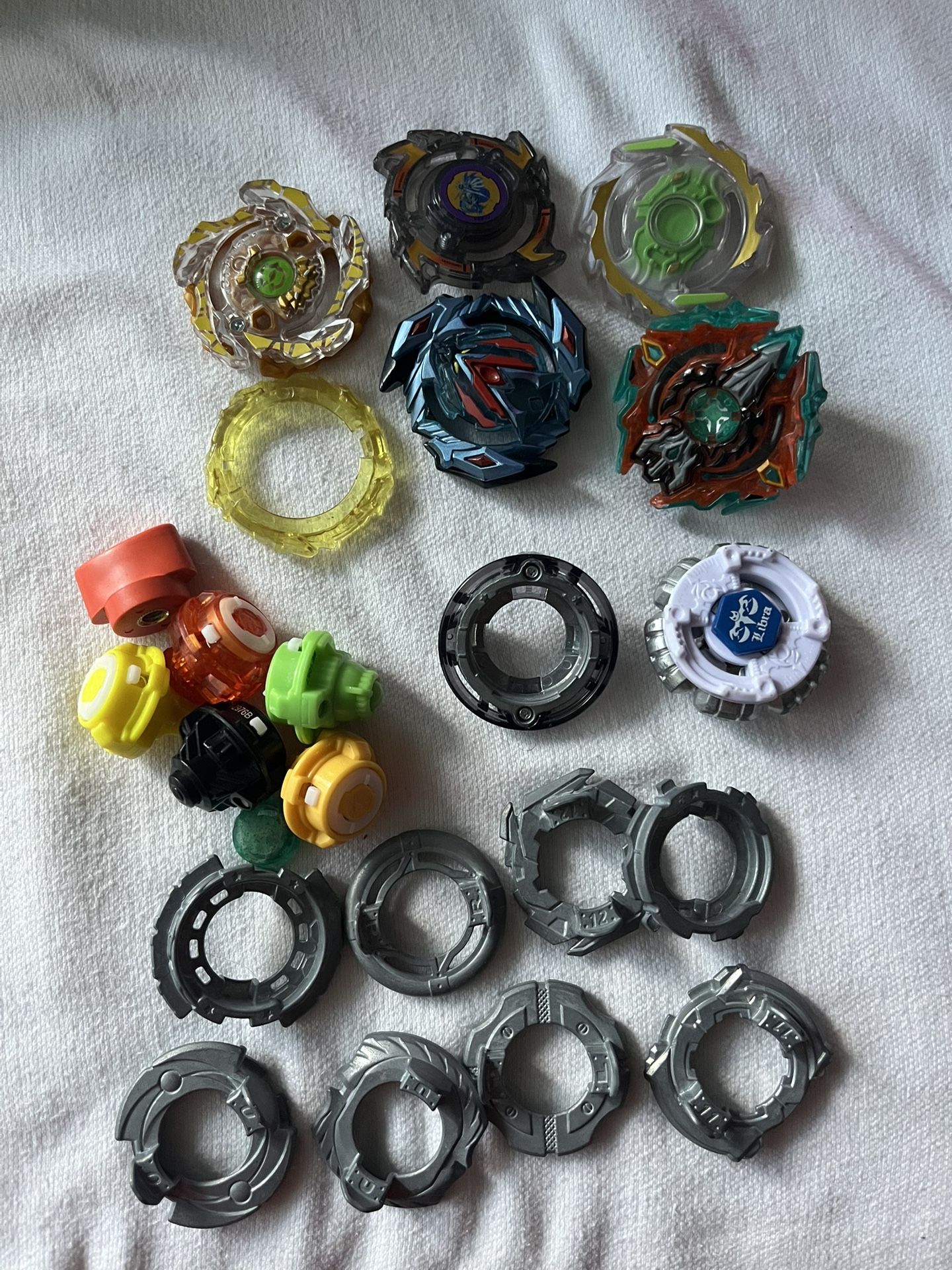 Beyblade bundle lot
