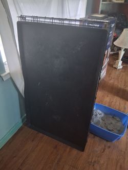 Xl dog cage with liner
