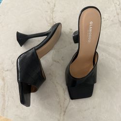 Women’s Pumps Size 7.5