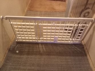 White Plastic Baby Small Dog Gate