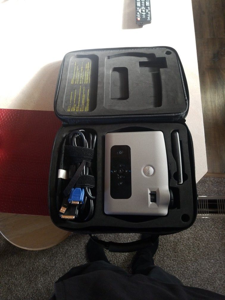 Dell movie projector