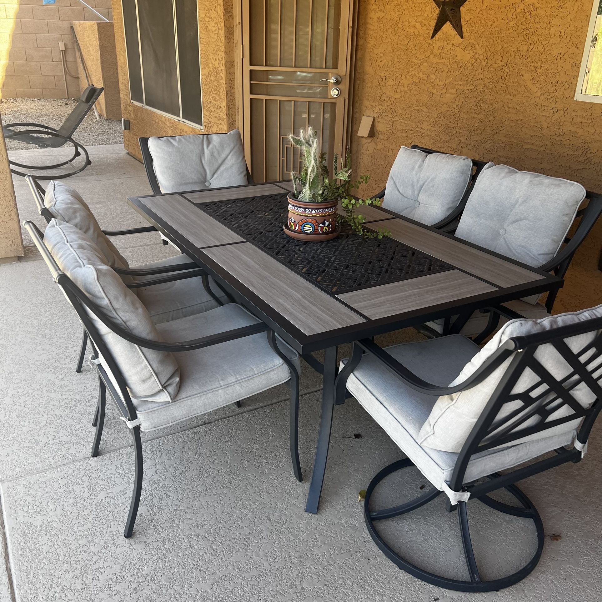 Patio Set for Sale in Cave Creek, AZ OfferUp