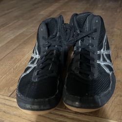 Used Asics Matflex Wrestling Shoes Size 6 1/2