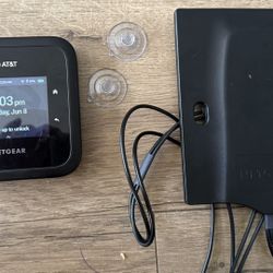 Netgear Nighthawk M6 Pro W/Antenna