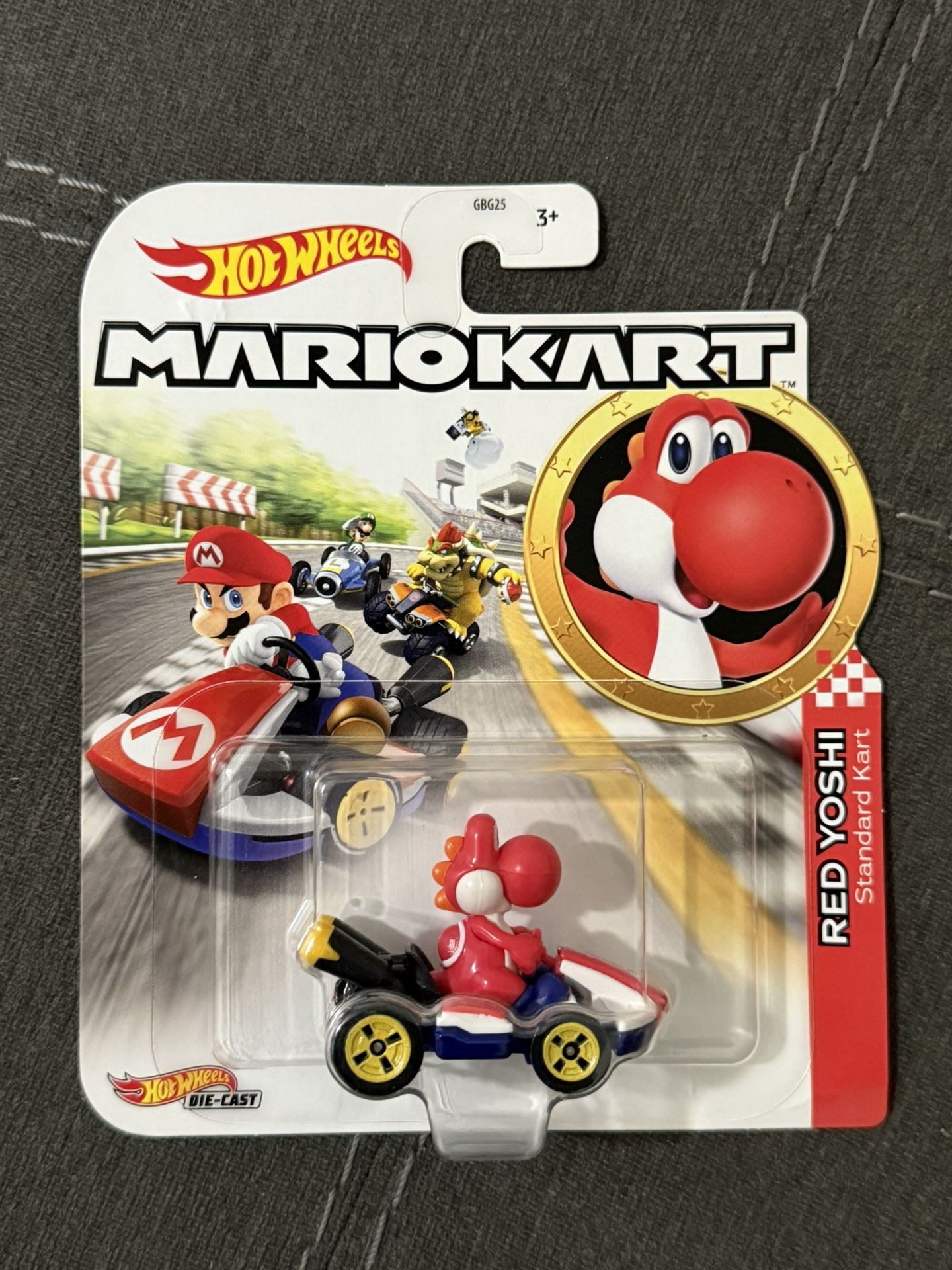Mattel HOT WHEELS MARIOKART RED YOSHI STANDARD KART DIECAST 1:64 SCALE - NEW NIB