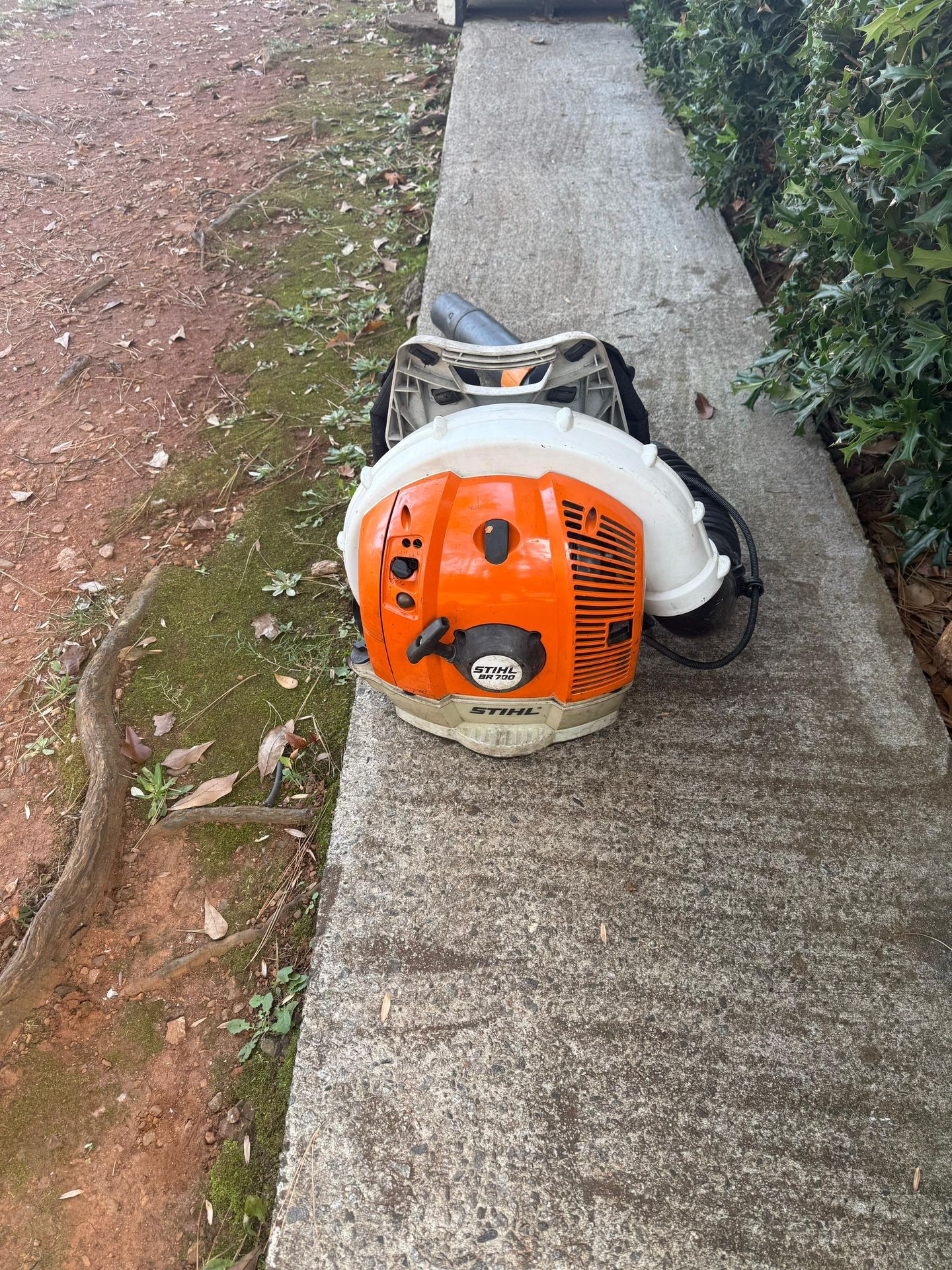stihl blower br700