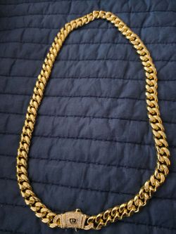 Gold Cuban Link Chain Necklace