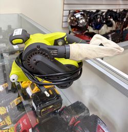 Belt sander