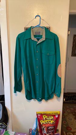 Med/ Pendleton shirt