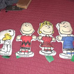 Snoopy Charlie Brown Sally Linus Peanuts Plush Set Vintage