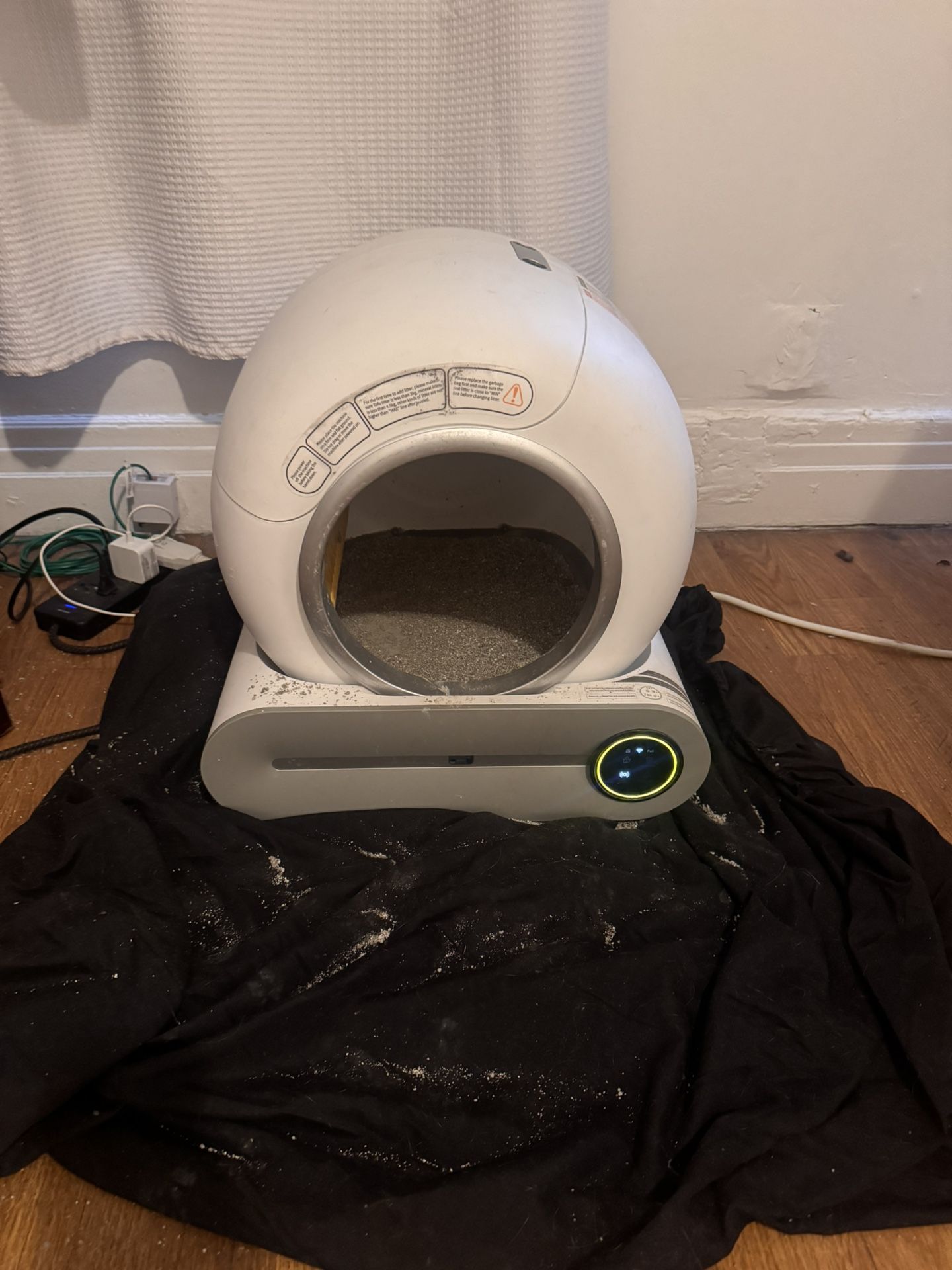 Selling Cat Stuff Need Gone By Tn