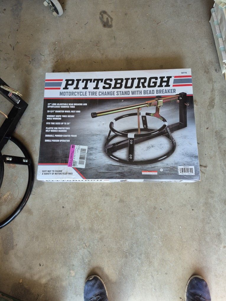 Motorcycle Tire Change Stand W/ Brad Breaker
