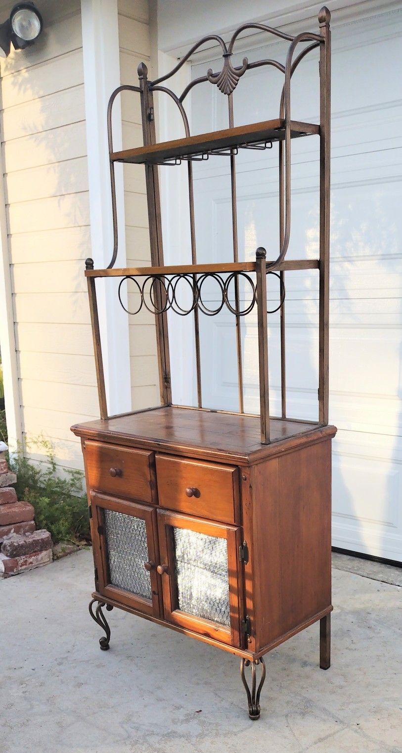 Wine Rack With Storage
