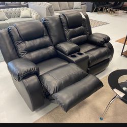 Reclining Loveseat With Console Vacherie Black 🤩 Color Options👍 Brand New 💥