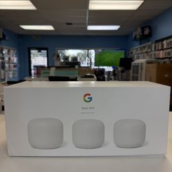 Google Nest WiFi 2200 Mbps Mesh Router and Two Points - Snow (GA00823)